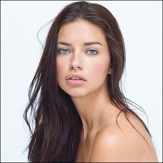 Adriana Lima Kimdir? – Vücut Ölçüleri – Boyu – Kilosu – Göz Rengi