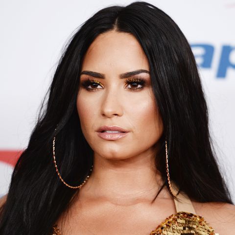 Demi Lovato Kimdir? Vücut Ölçüleri – Boyu – Kilosu – Göz Rengi