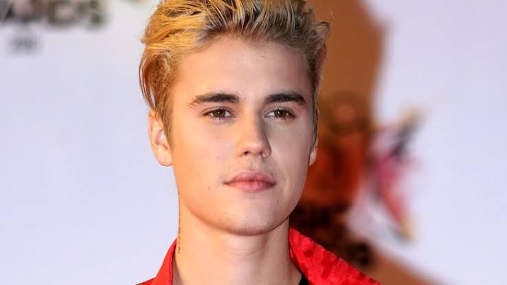 Justin Bieber Kimdir? – Vücut Ölçüleri – Boyu – Kilosu – Göz Rengi