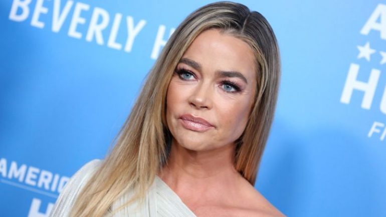 Denise Richards Kimdir? – Vücut Ölçüleri – Boyu – Kilosu – Göz Rengi